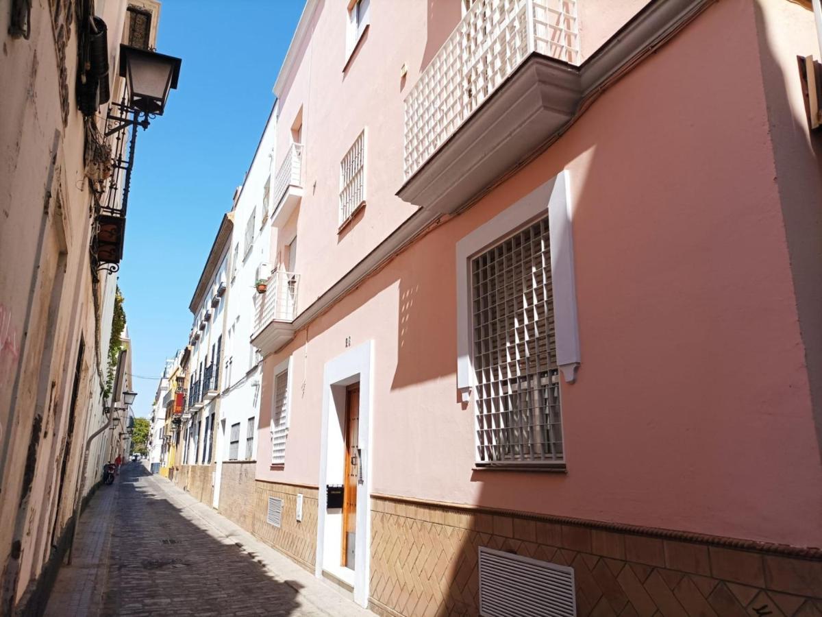 Casa Pascual.Tranquilidad En Pleno Centro Apartment Севиля Екстериор снимка